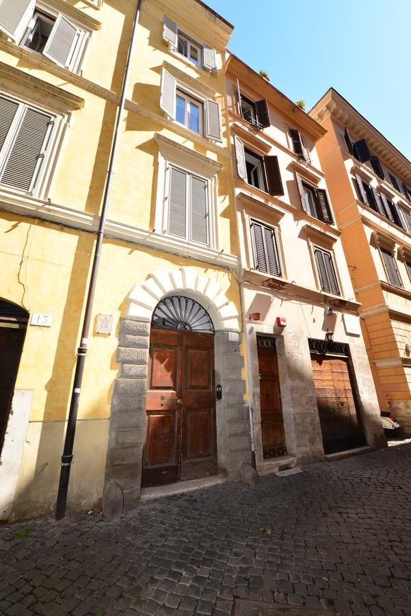 Guest House Piazza Navona Rome Bagian luar foto